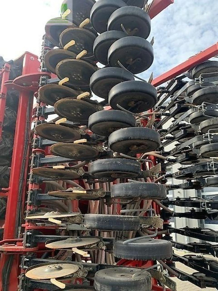 Horsch pronto 8 dc - Семенска дупчалка: слика 5 Horsch pronto 8 dc - Семенска дупчалка: слика 5
