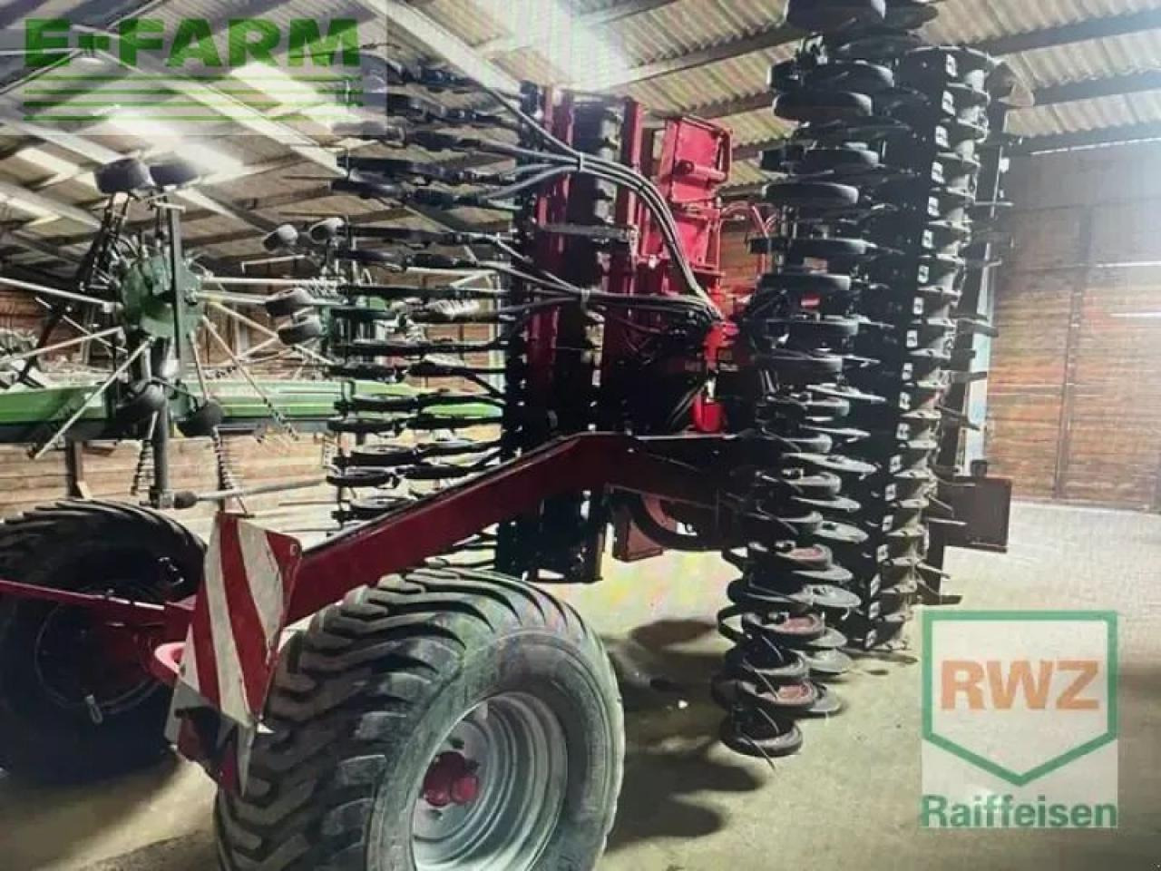 Horsch pronto kr 6 - Комбајнска семенска дупчалка: слика 3 Horsch pronto kr 6 - Комбајнска семенска дупчалка: слика 3