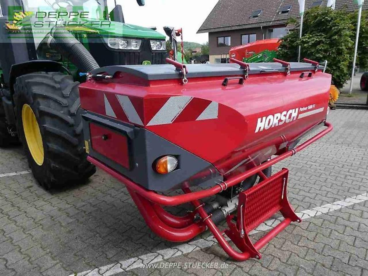 Horsch taro 6 sl mit fronttank partner 1600ft - Семенска дупчалка: слика 4 Horsch taro 6 sl mit fronttank partner 1600ft - Семенска дупчалка: слика 4