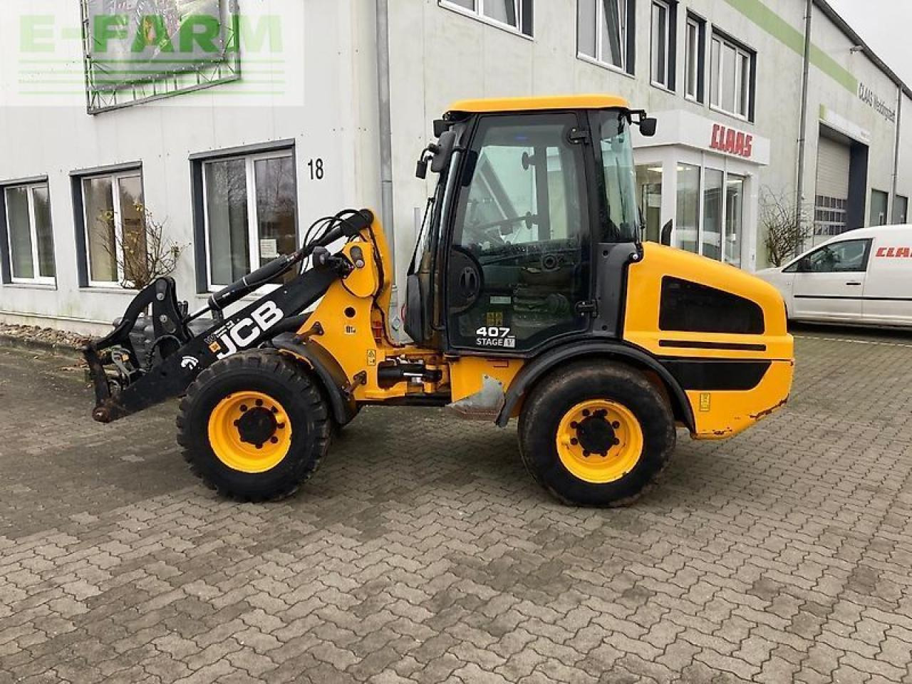 JCB 407 - Мини багер: слика 1 JCB 407 - Мини багер: слика 1