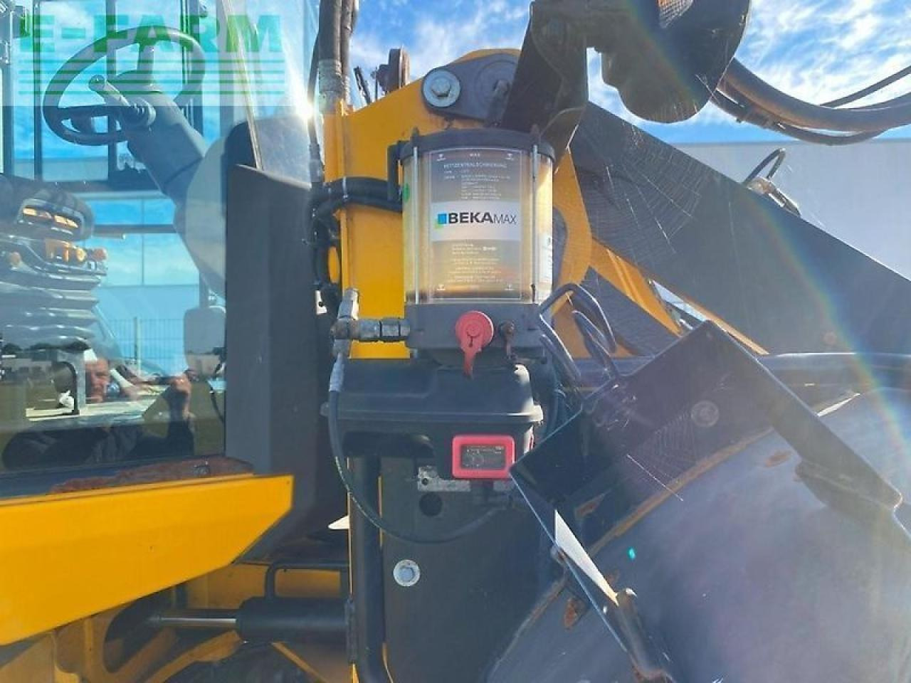 JCB 419s agri super high lift - Мини багер: слика 4 JCB 419s agri super high lift - Мини багер: слика 4