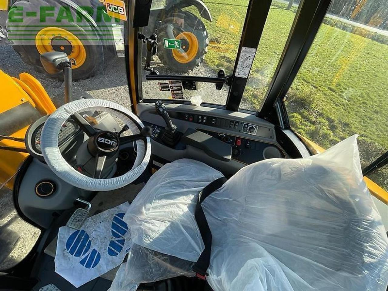 JCB tm 220 agri - Натоварувач на тркала: слика 5 JCB tm 220 agri - Натоварувач на тркала: слика 5