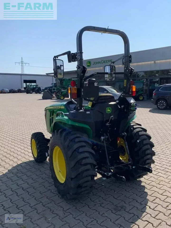 John Deere 3025e - Трактор: слика 4 John Deere 3025e - Трактор: слика 4