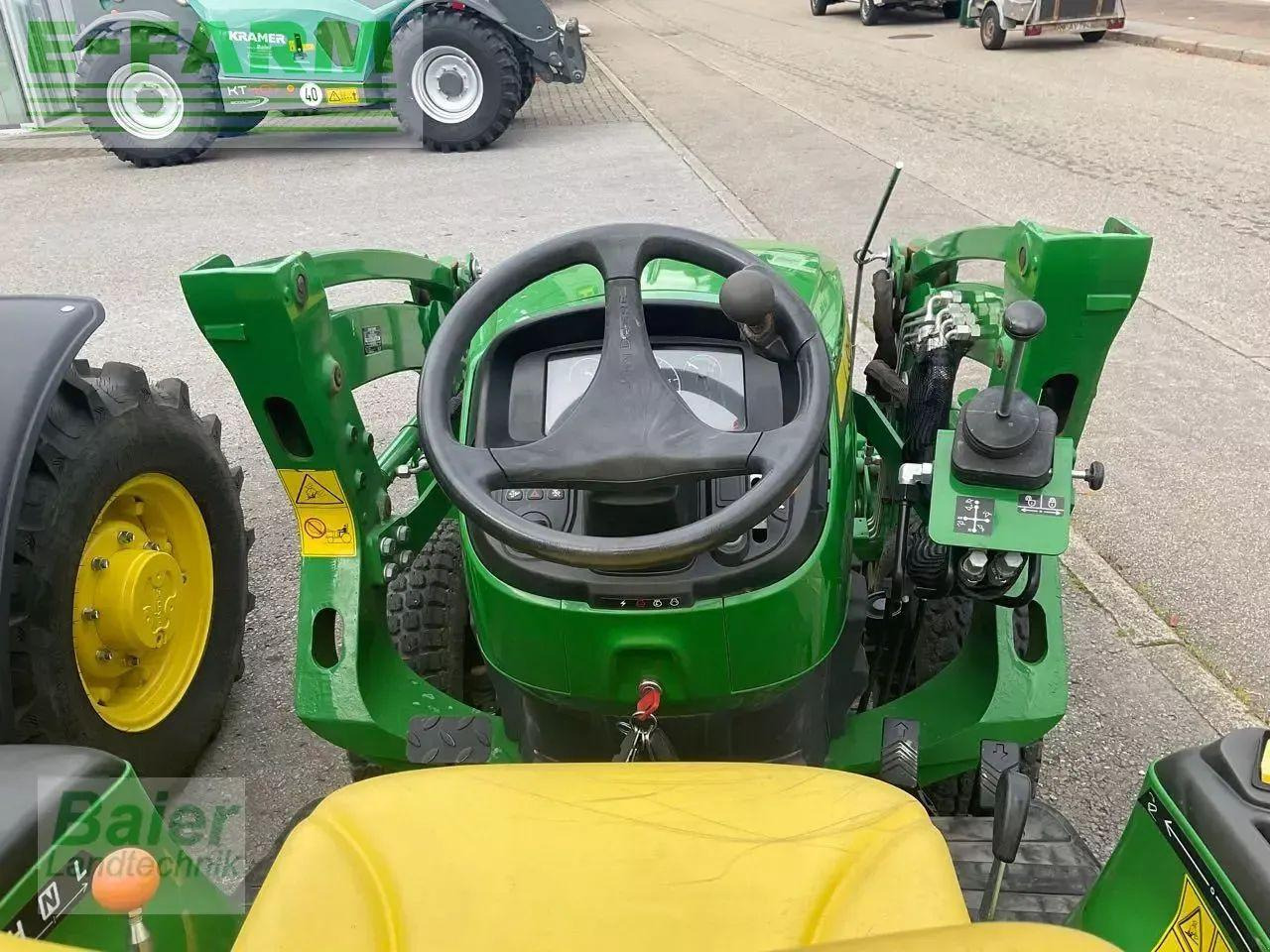 John Deere 3038 e - Трактор: слика 4 John Deere 3038 e - Трактор: слика 4