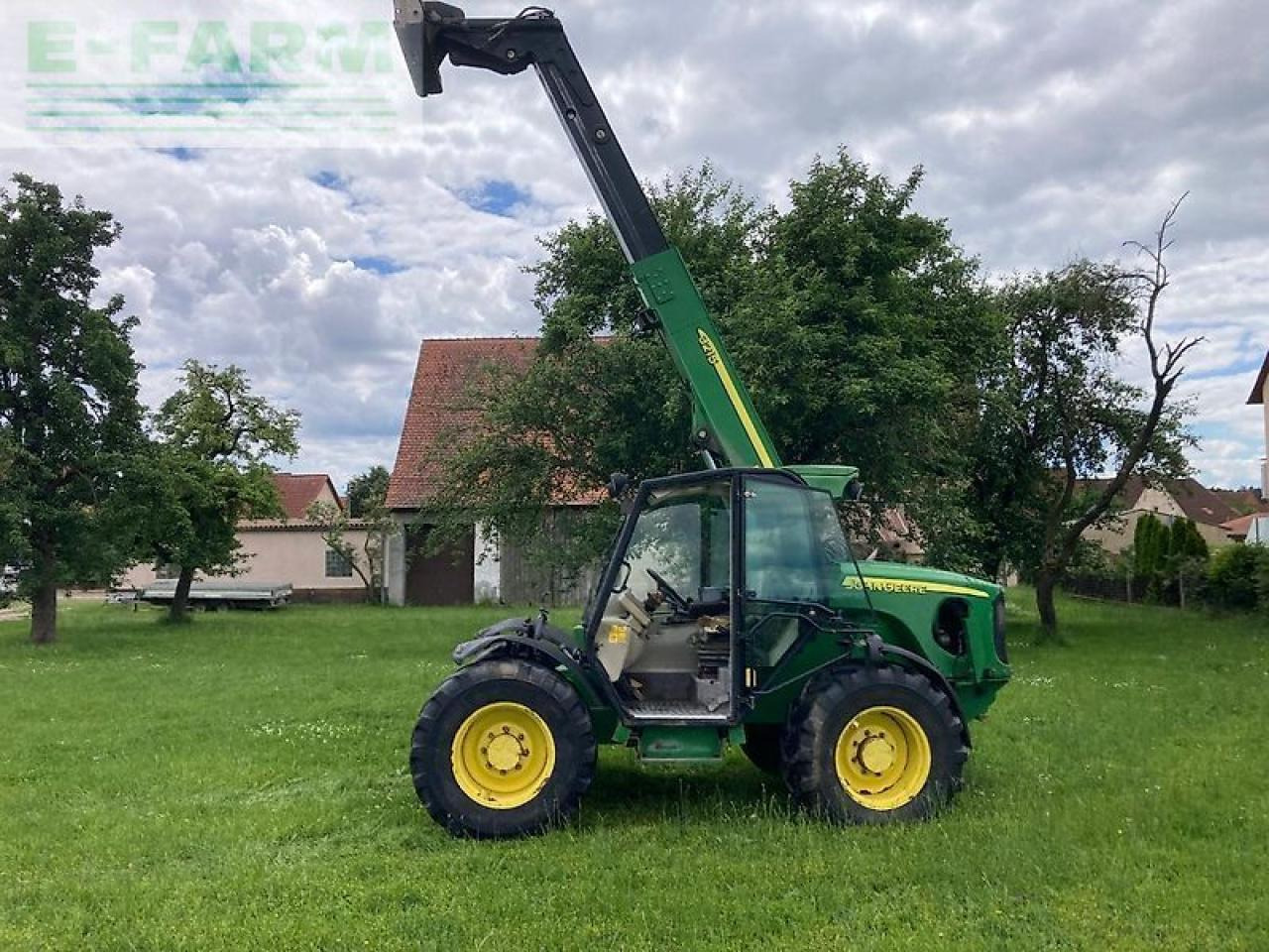John Deere 3215 euroaufnahme - Телескопски ракувач: слика 1 John Deere 3215 euroaufnahme - Телескопски ракувач: слика 1