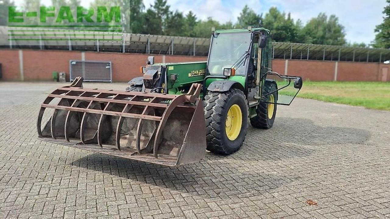John Deere 3400 - Телескопски ракувач: слика 1 John Deere 3400 - Телескопски ракувач: слика 1