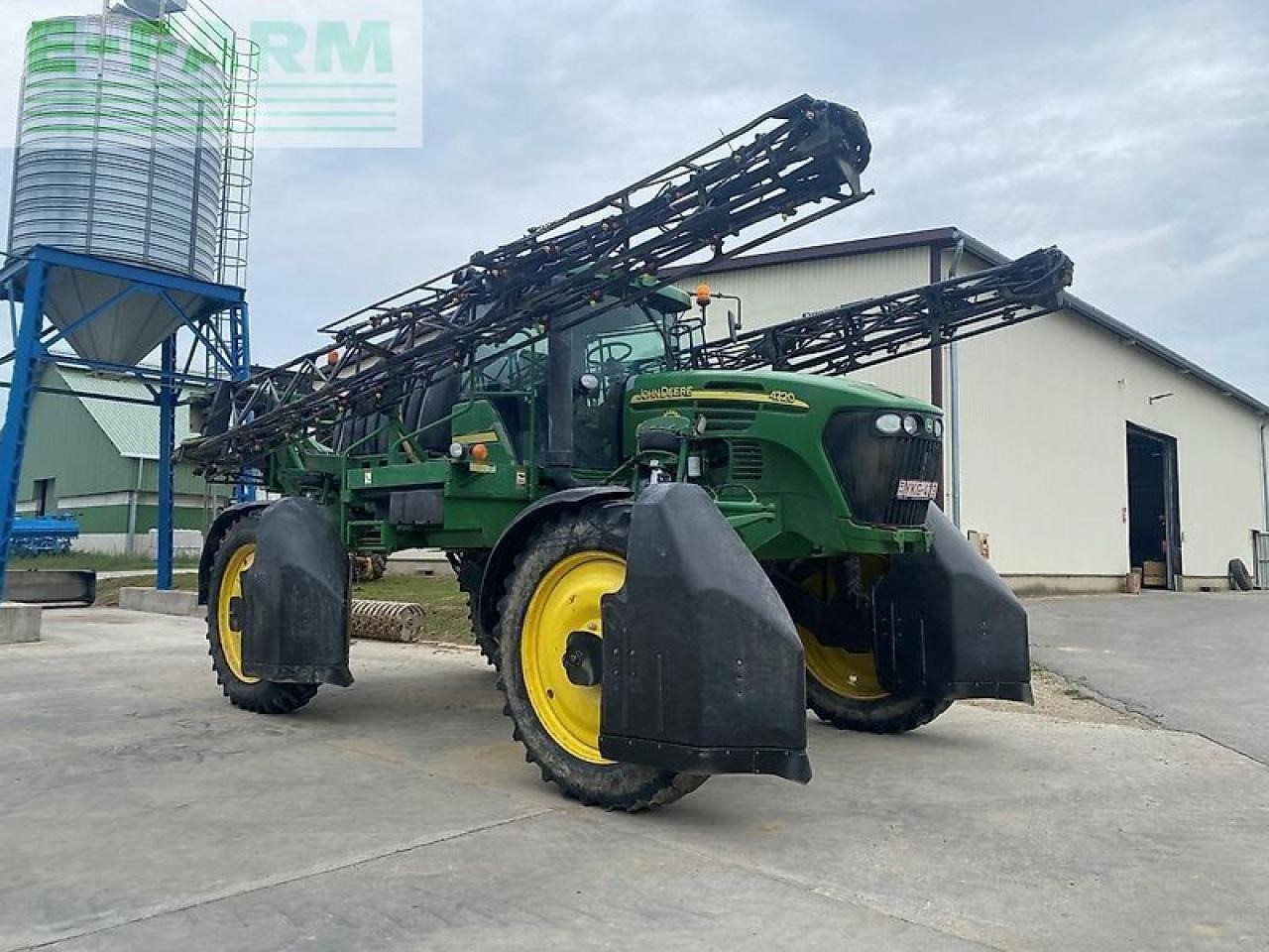 John Deere 4720 - Стазен распрскувач: слика 3 John Deere 4720 - Стазен распрскувач: слика 3