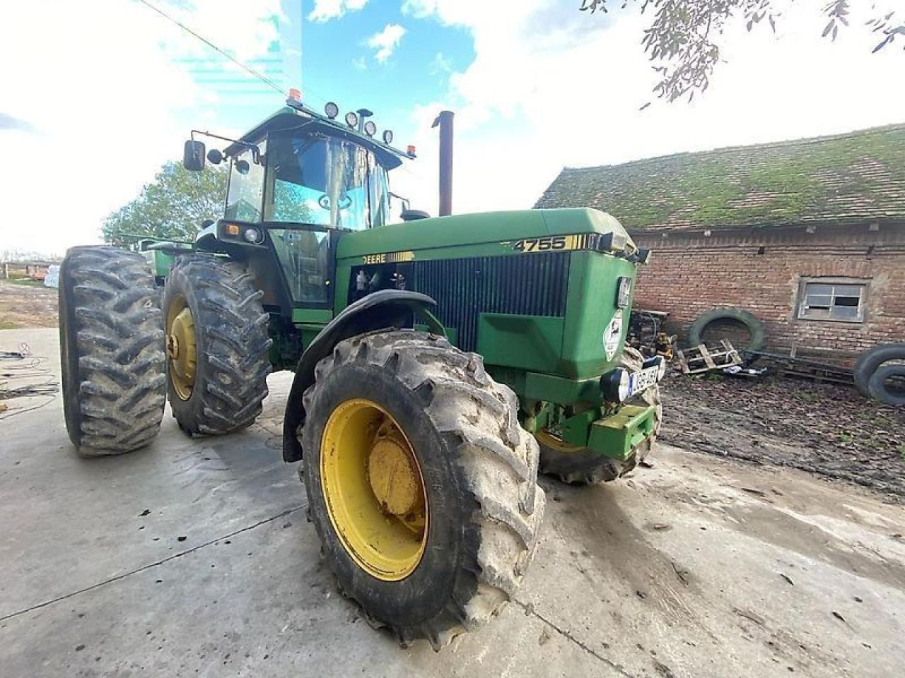 John Deere 4755 - Трактор: слика 3 John Deere 4755 - Трактор: слика 3