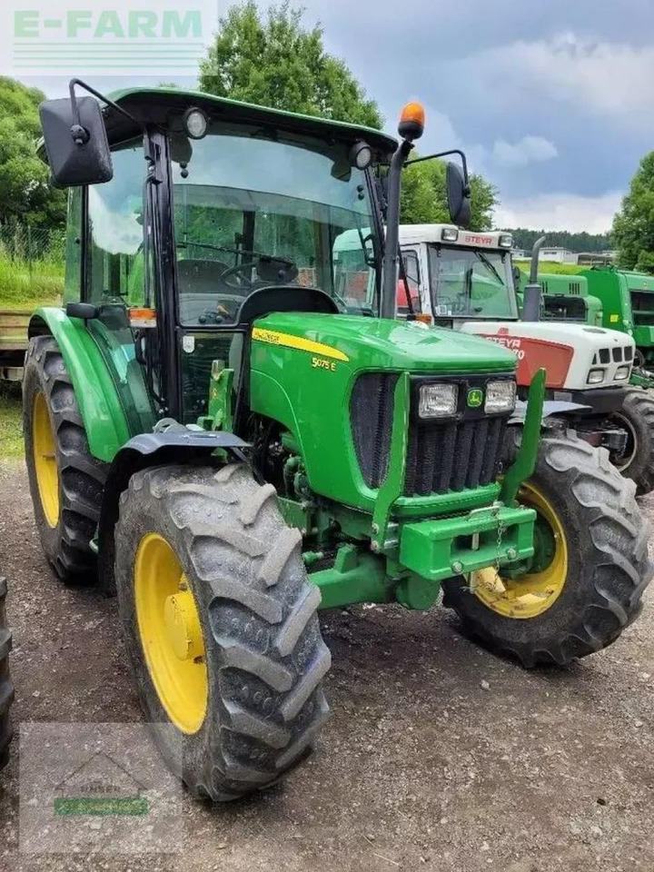 John Deere 5075 e - Трактор: слика 2 John Deere 5075 e - Трактор: слика 2