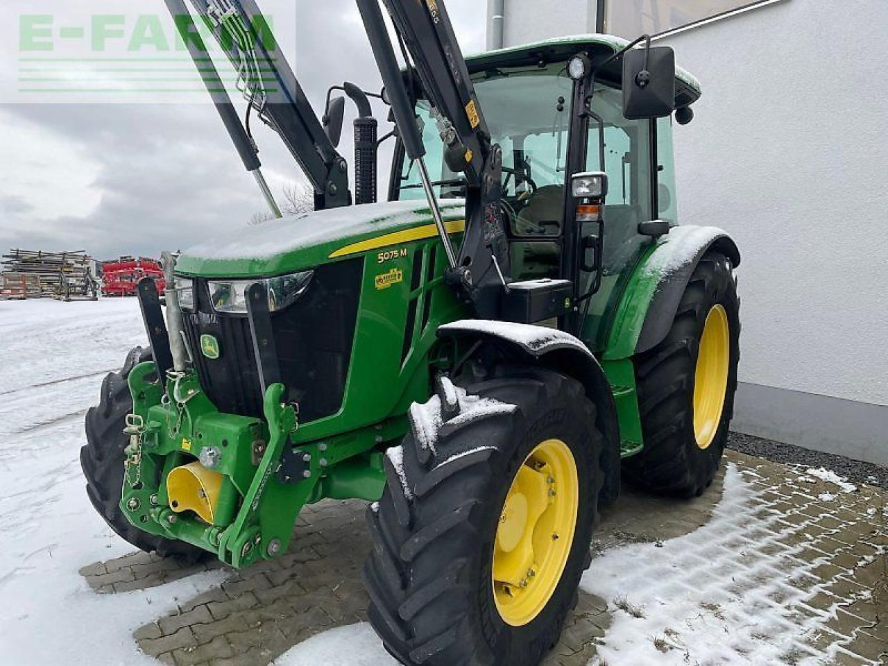 John Deere 5075 m - Трактор: слика 1 John Deere 5075 m - Трактор: слика 1
