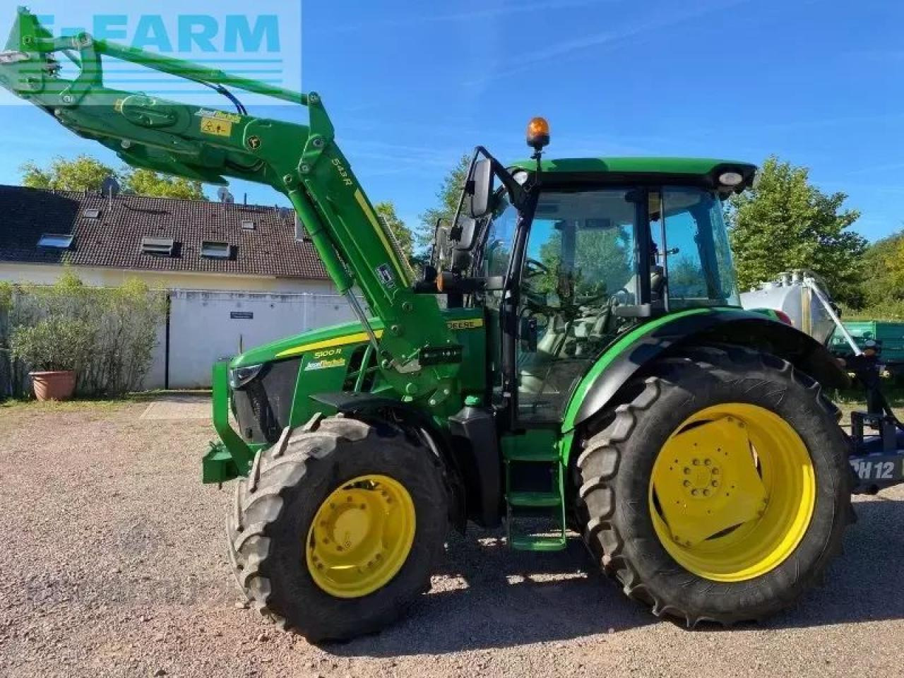 John Deere 5100r - Трактор: слика 3 John Deere 5100r - Трактор: слика 3