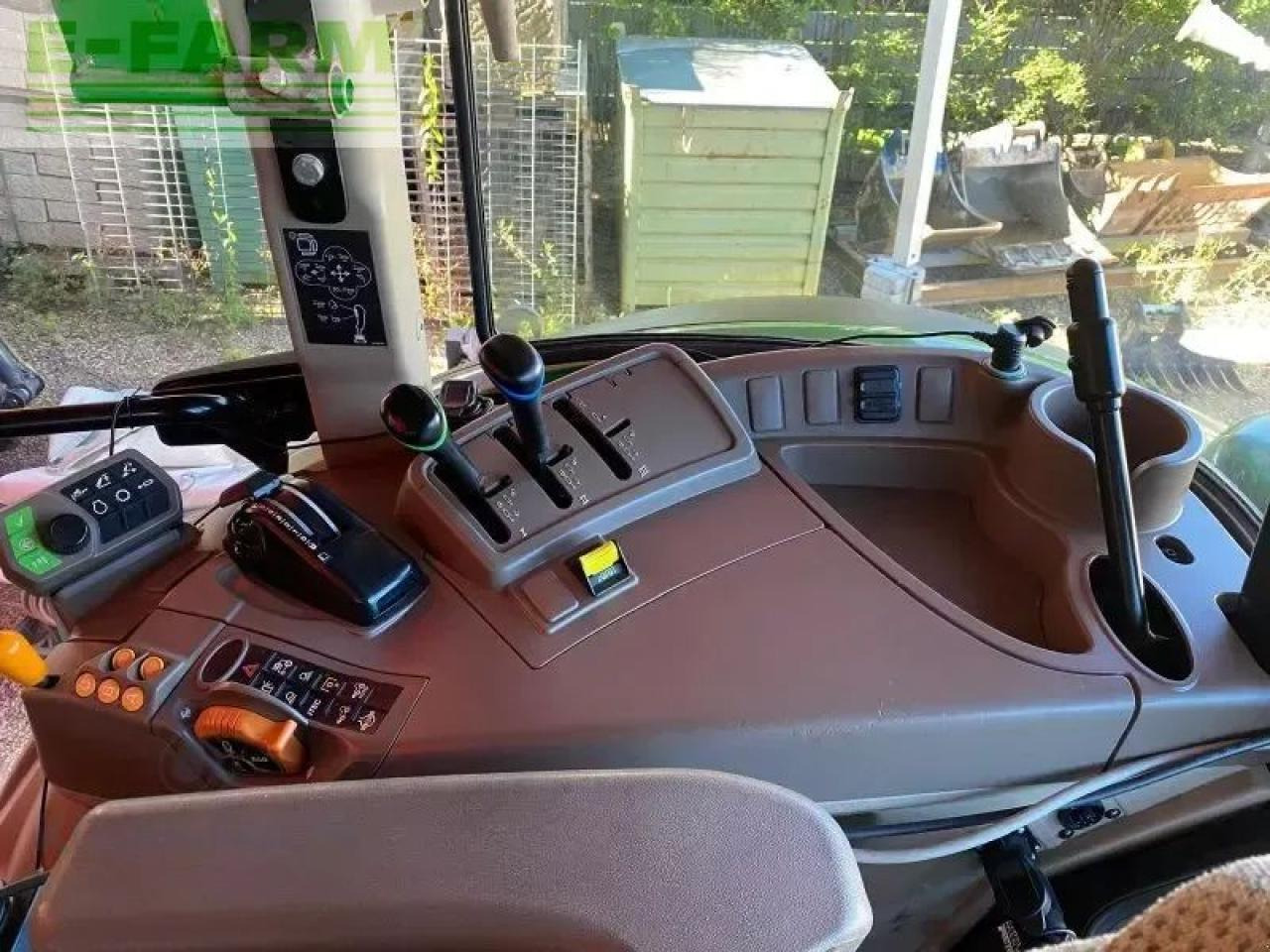 John Deere 5100r - Трактор: слика 5 John Deere 5100r - Трактор: слика 5