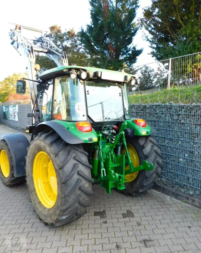 John Deere 5100r - Трактор: слика 3 John Deere 5100r - Трактор: слика 3