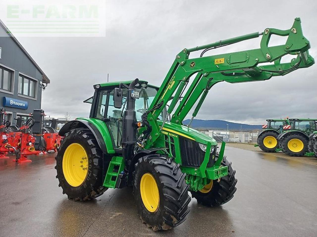 John Deere 6090m - Трактор: слика 2 John Deere 6090m - Трактор: слика 2