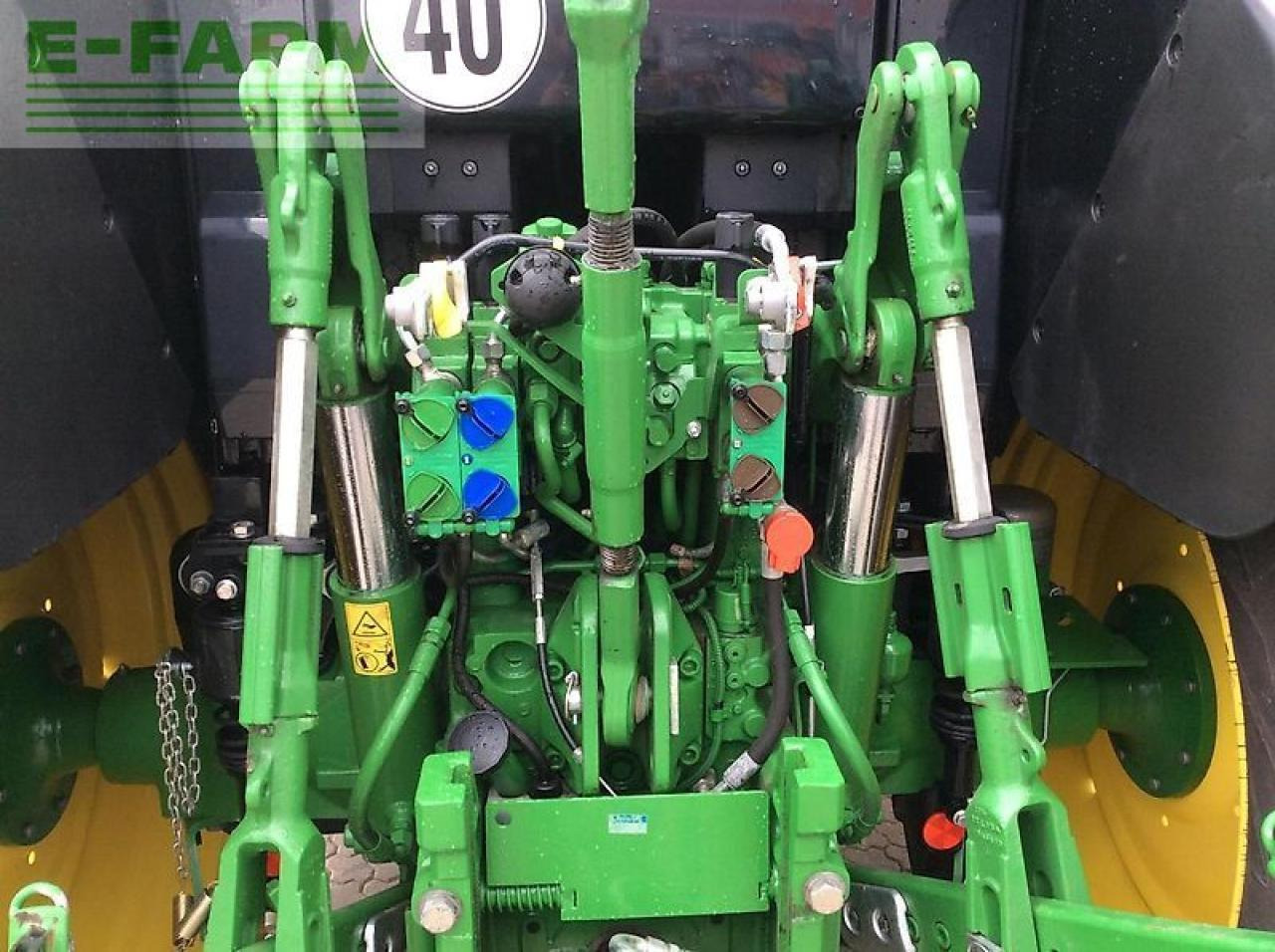 John Deere 6100 m - Трактор: слика 5 John Deere 6100 m - Трактор: слика 5