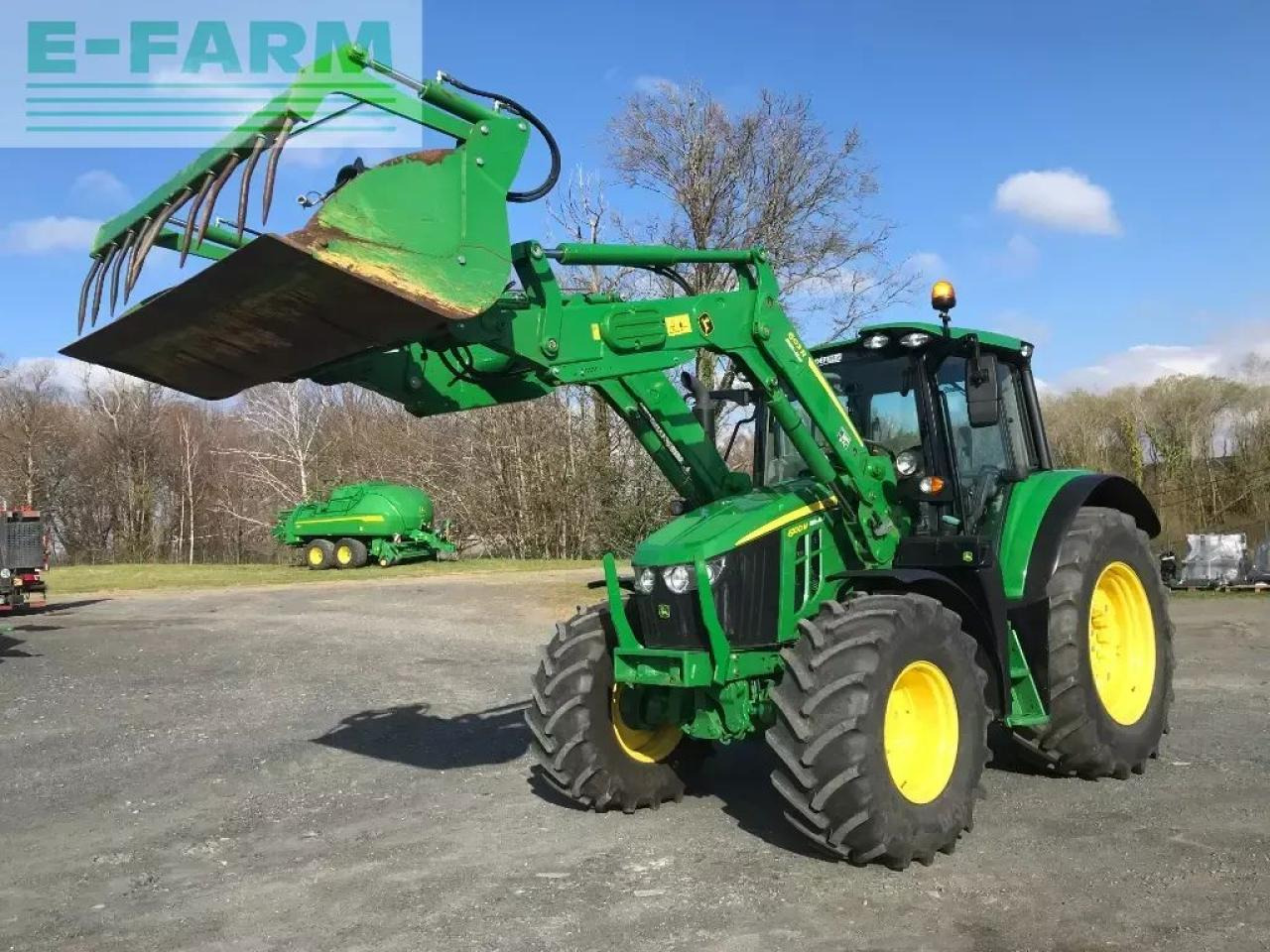 John Deere 6100 m command quad - Трактор: слика 1 John Deere 6100 m command quad - Трактор: слика 1