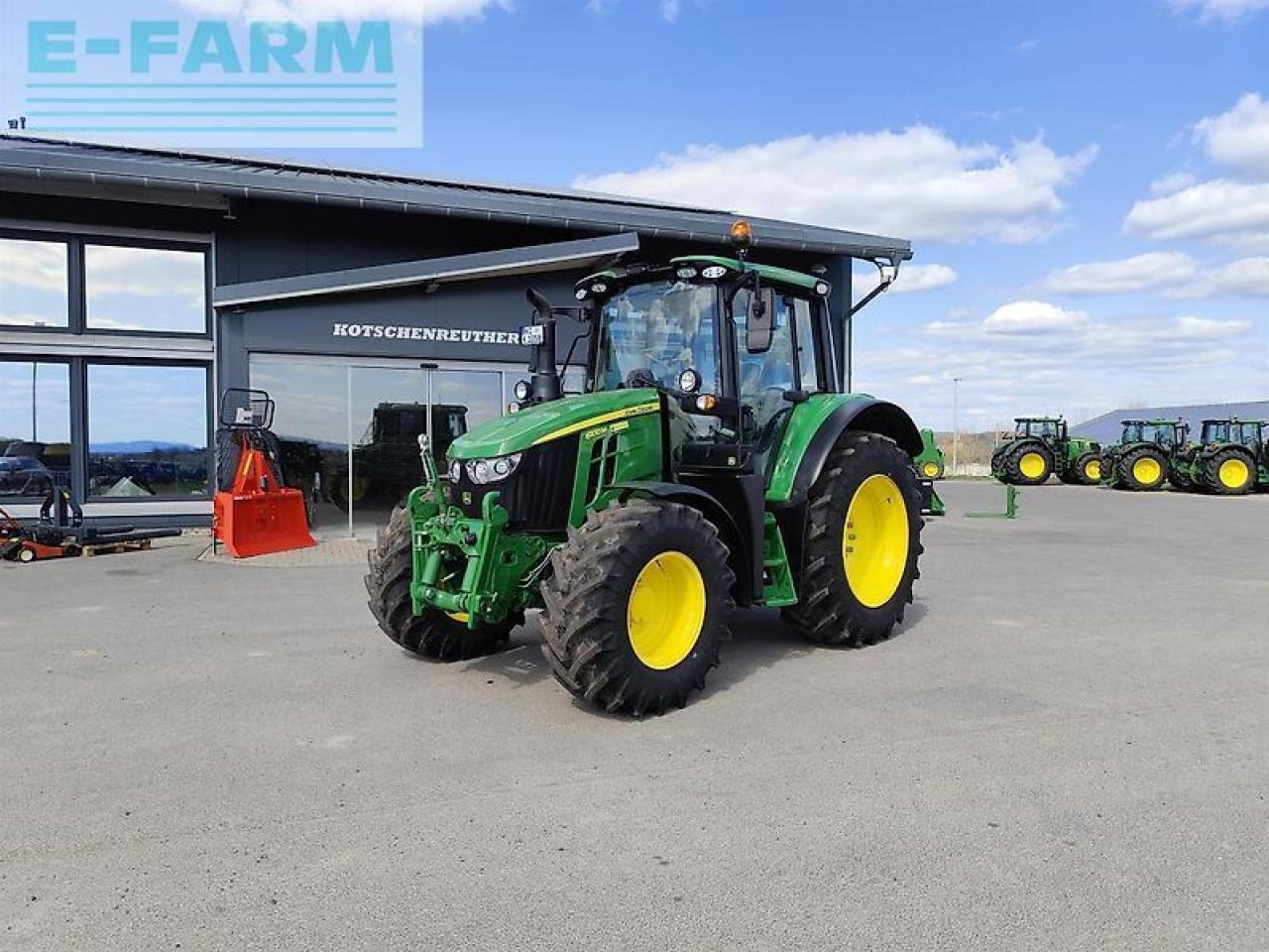 John Deere 6100m - Трактор: слика 1 John Deere 6100m - Трактор: слика 1