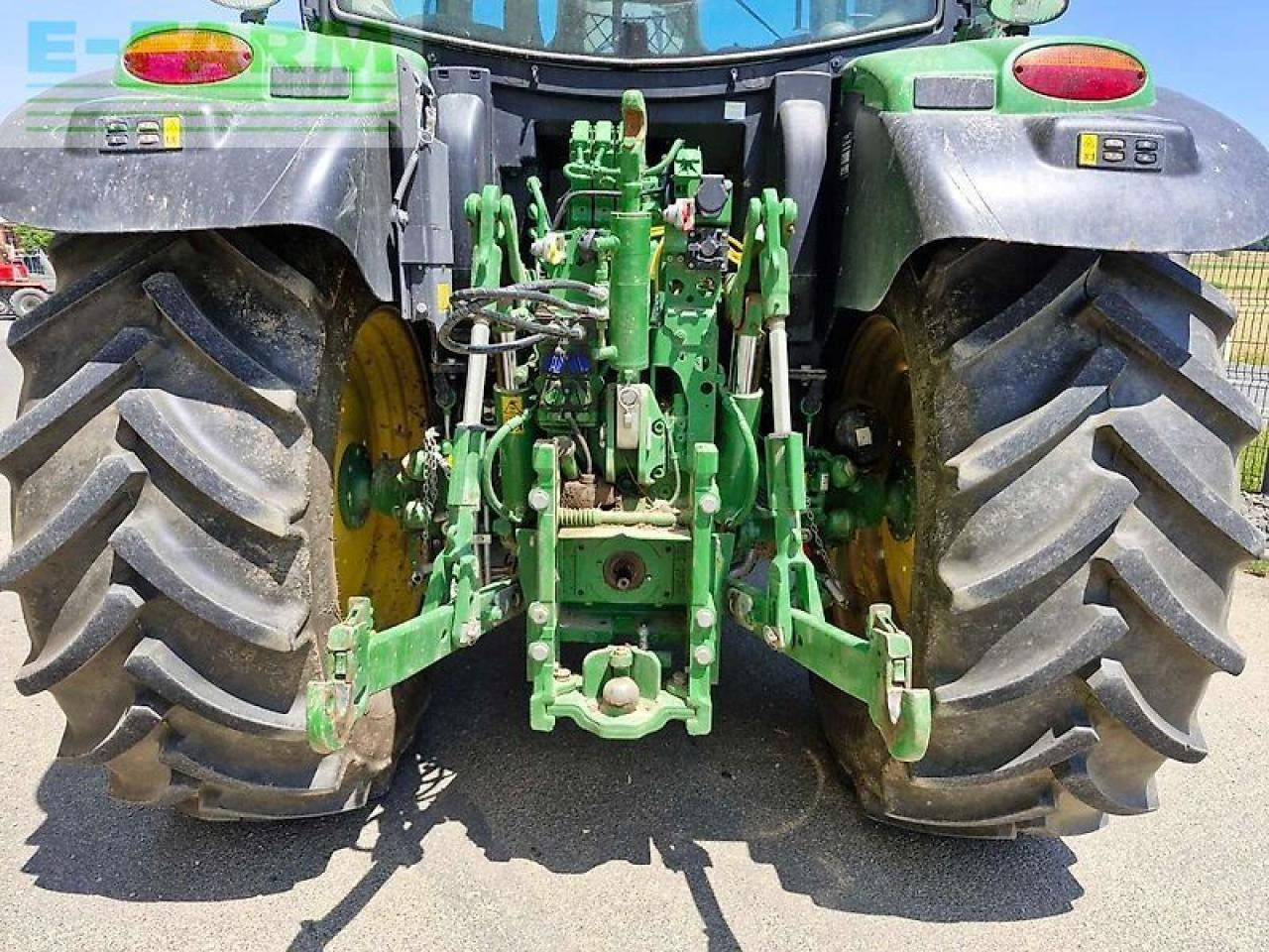 Трактор John Deere 6110r: слика 9 Трактор John Deere 6110r: слика 9