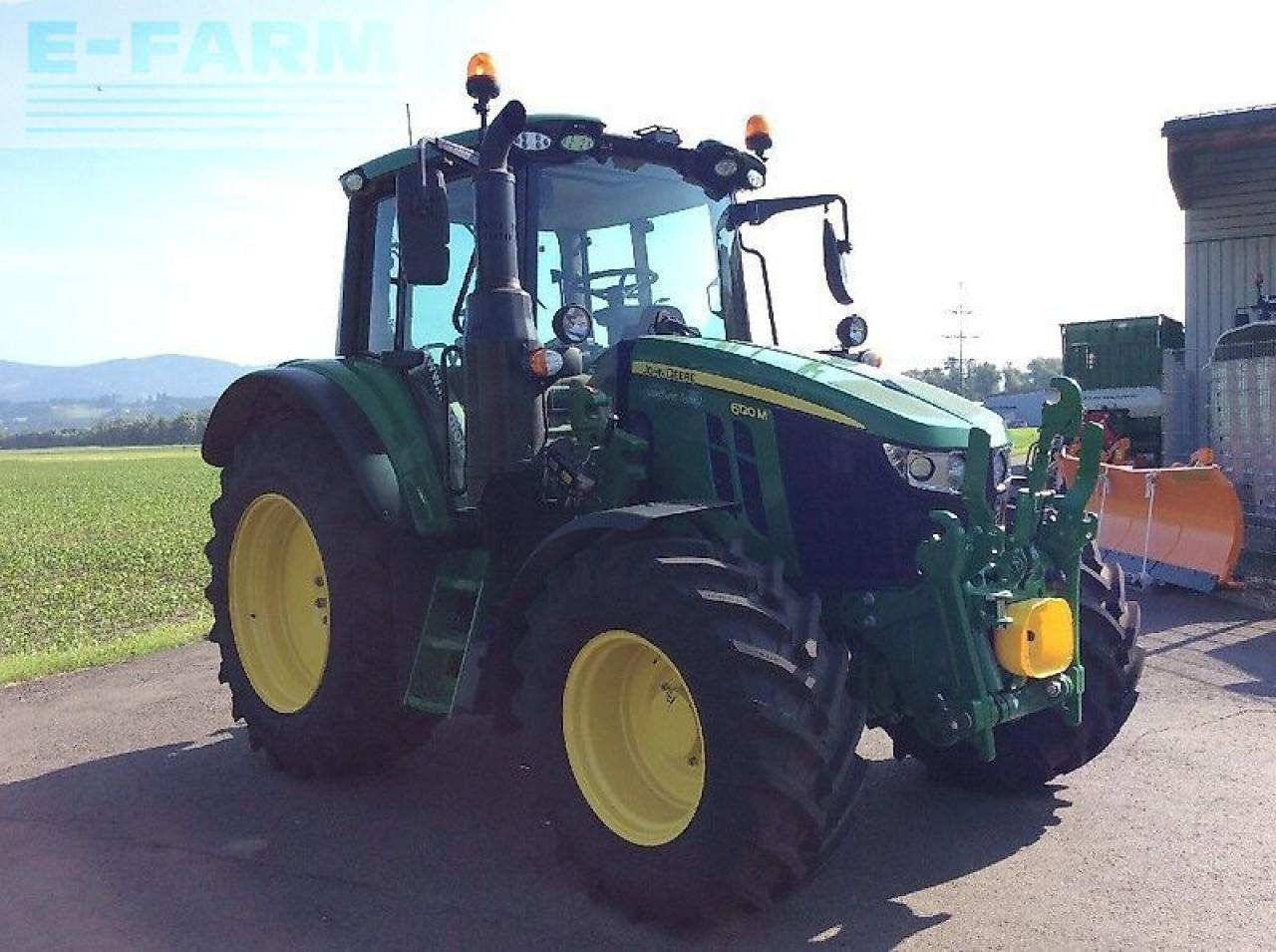 John Deere 6120 m - Трактор: слика 4 John Deere 6120 m - Трактор: слика 4