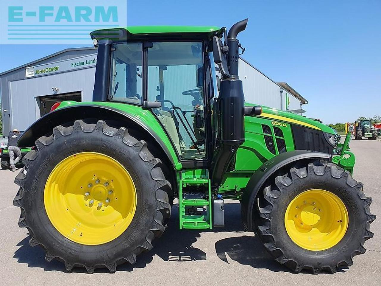 John Deere 6120m aq+ - Трактор: слика 2 John Deere 6120m aq+ - Трактор: слика 2