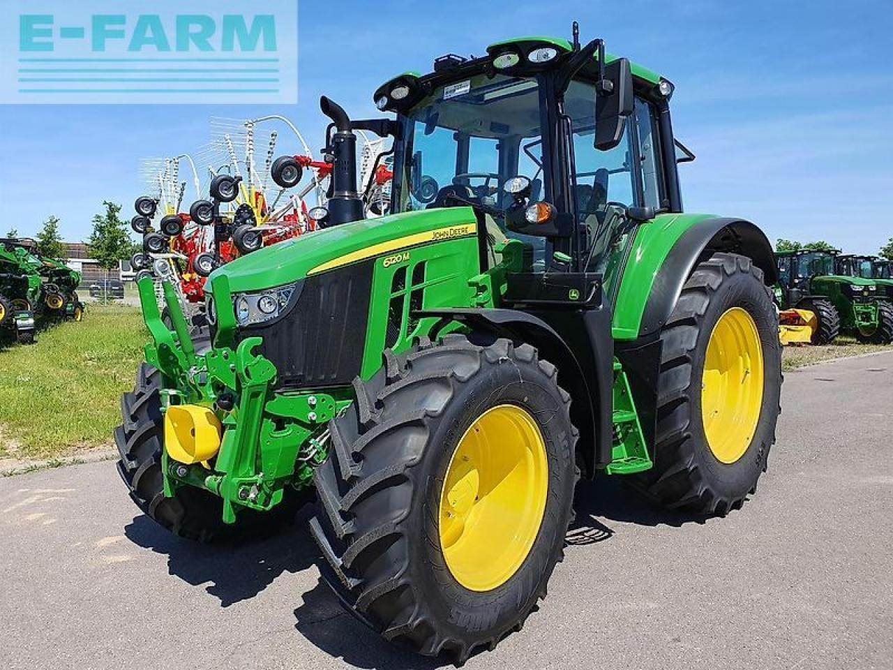 John Deere 6120m aq+ ecoshift - Трактор: слика 1 John Deere 6120m aq+ ecoshift - Трактор: слика 1