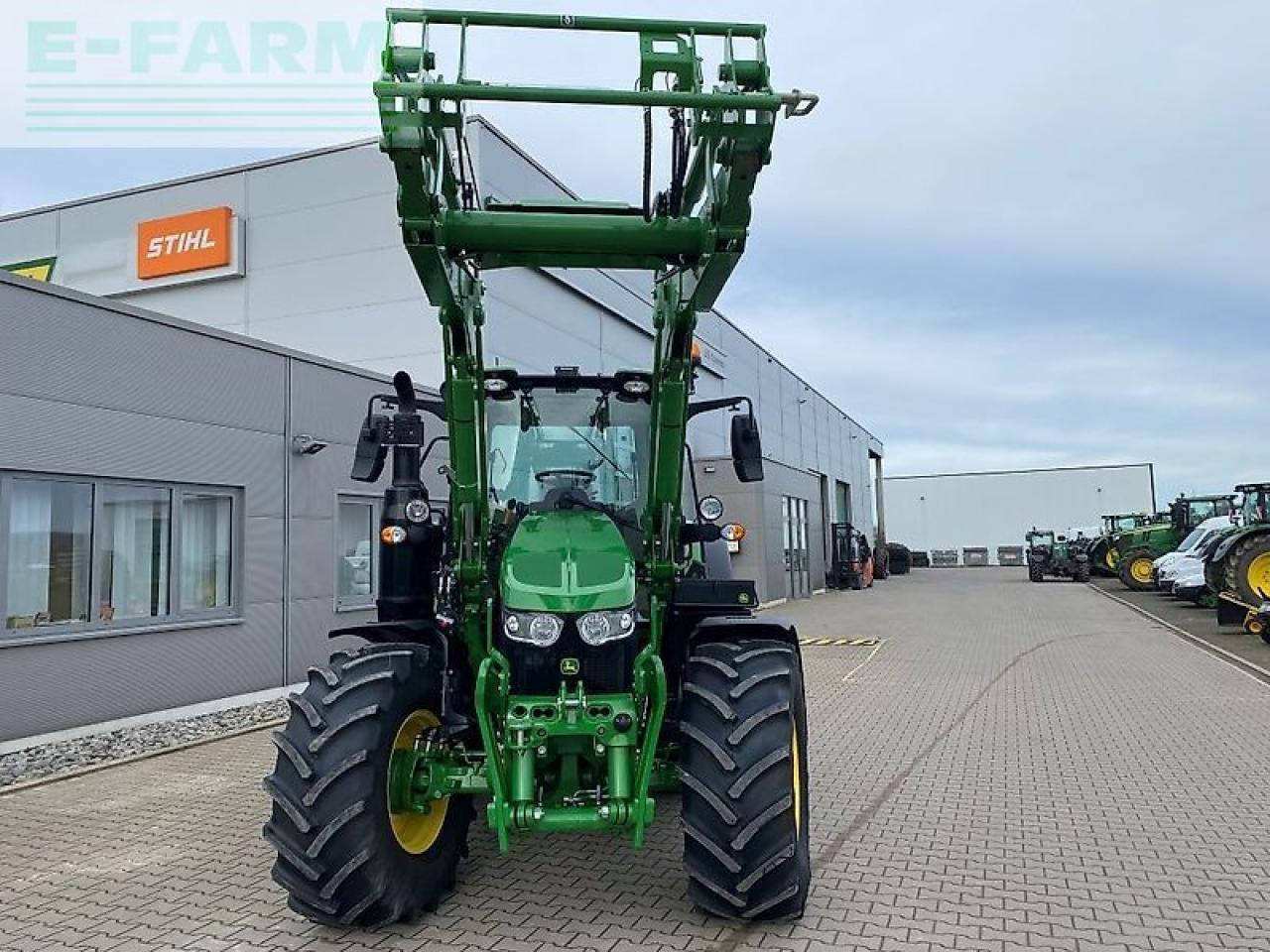 John Deere 6120m mit frontlader 623r - Трактор: слика 5 John Deere 6120m mit frontlader 623r - Трактор: слика 5