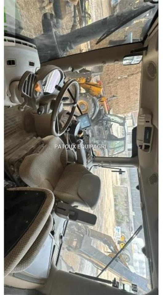 Трактор John Deere 6130r: слика 7