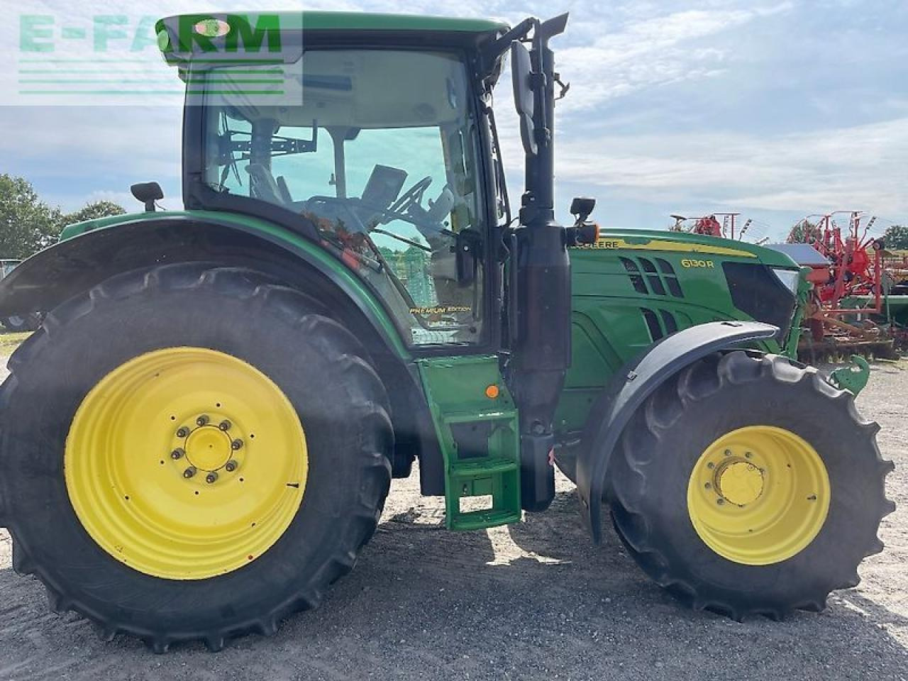 Трактор John Deere 6130r: слика 6