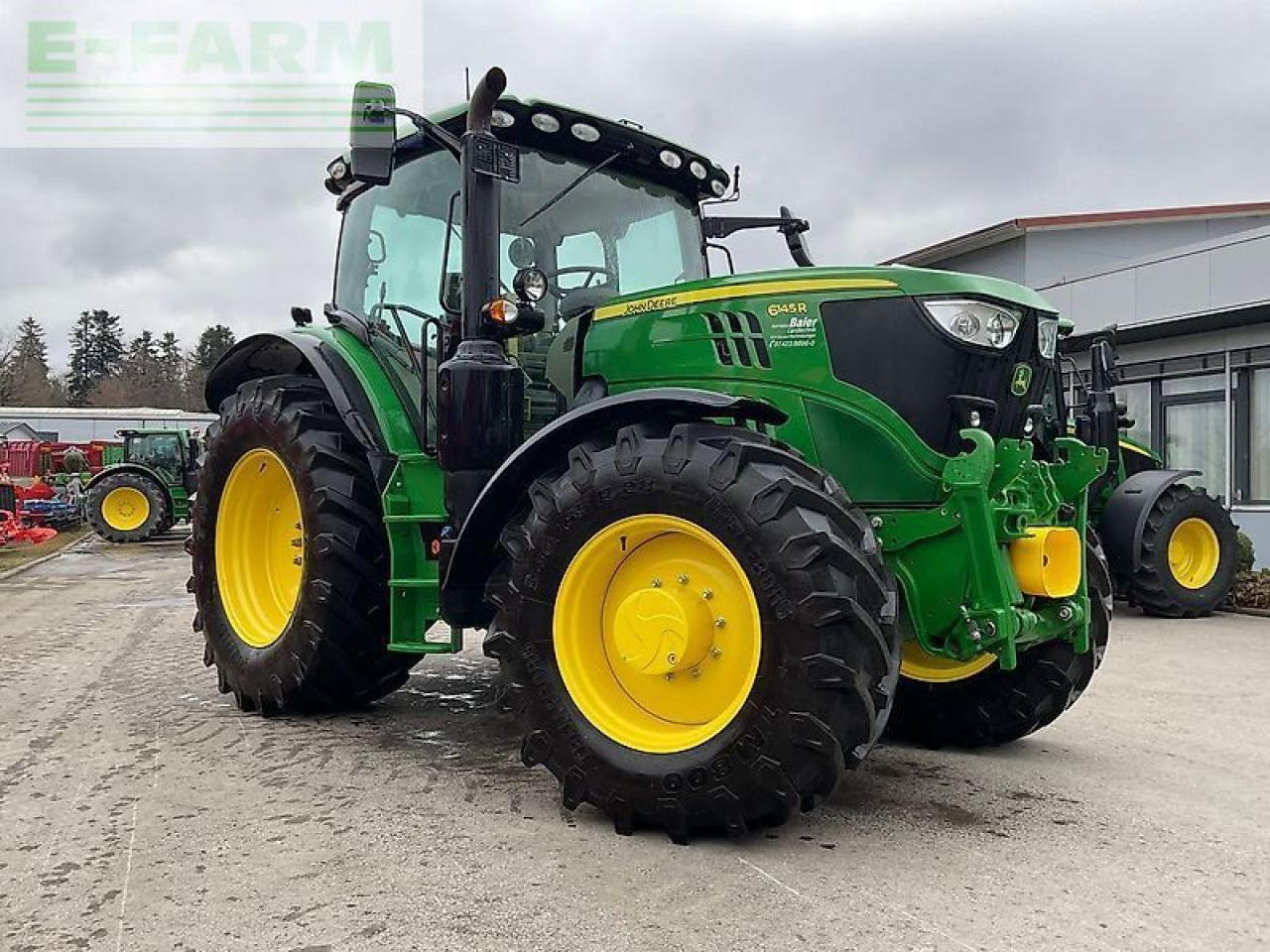 John Deere 6145r - Трактор: слика 2 John Deere 6145r - Трактор: слика 2