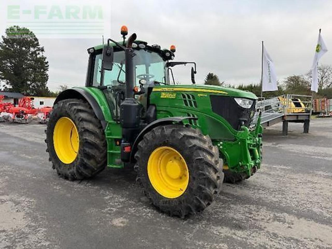 John Deere 6155m - Трактор: слика 3 John Deere 6155m - Трактор: слика 3