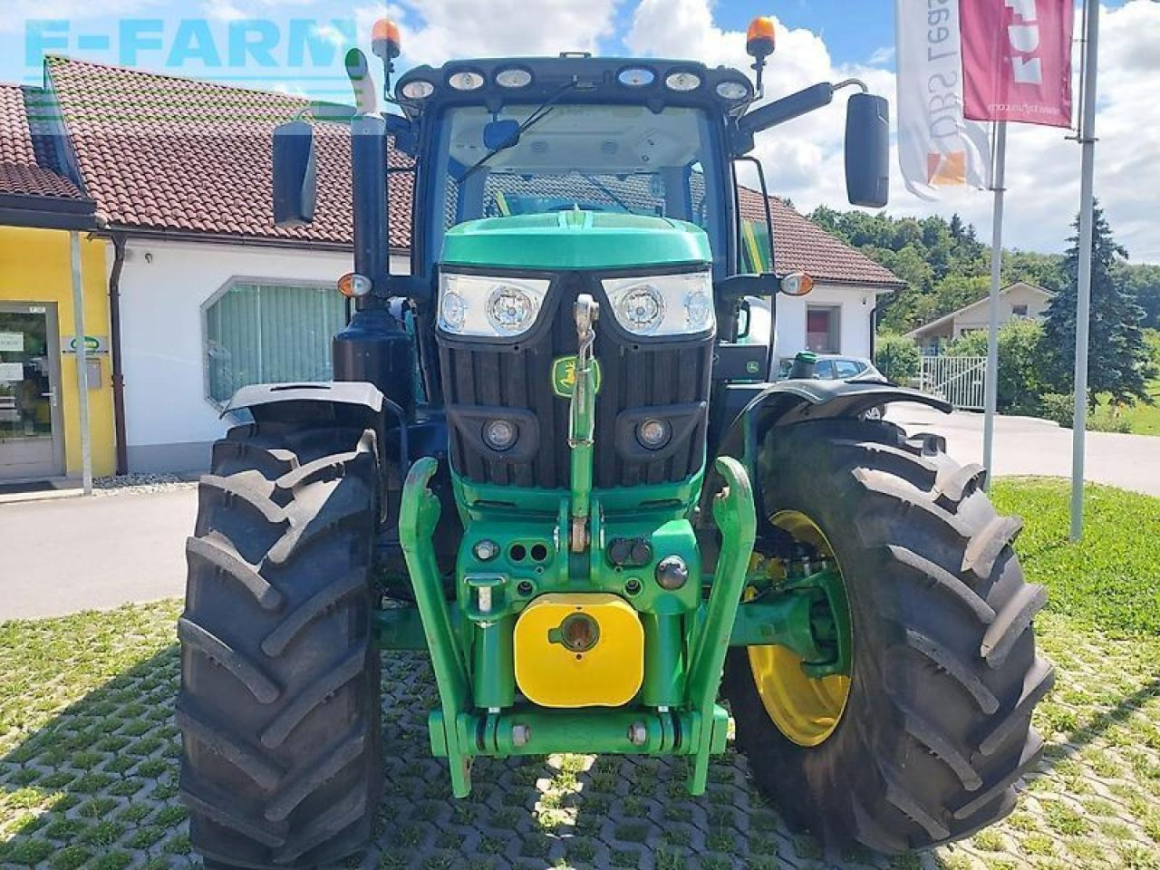 John Deere 6155r - Трактор: слика 2 John Deere 6155r - Трактор: слика 2