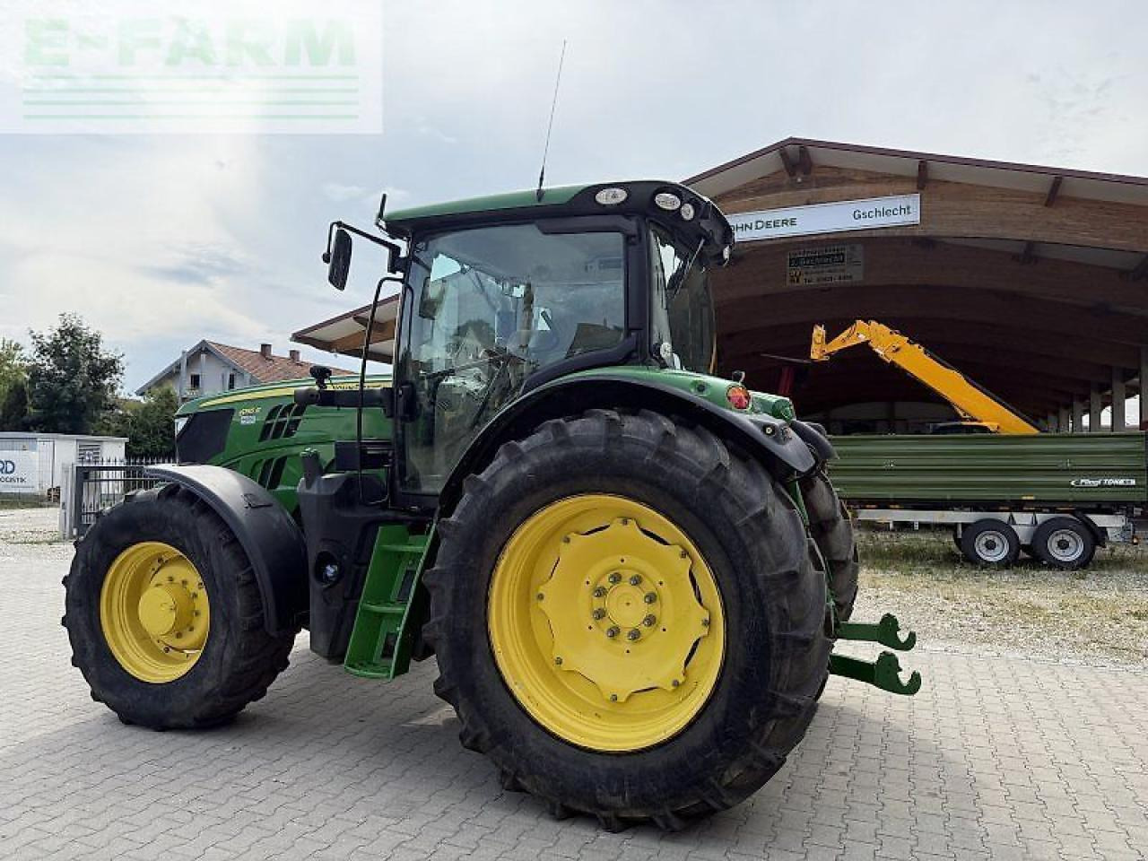 John Deere 6155r - Трактор: слика 3 John Deere 6155r - Трактор: слика 3