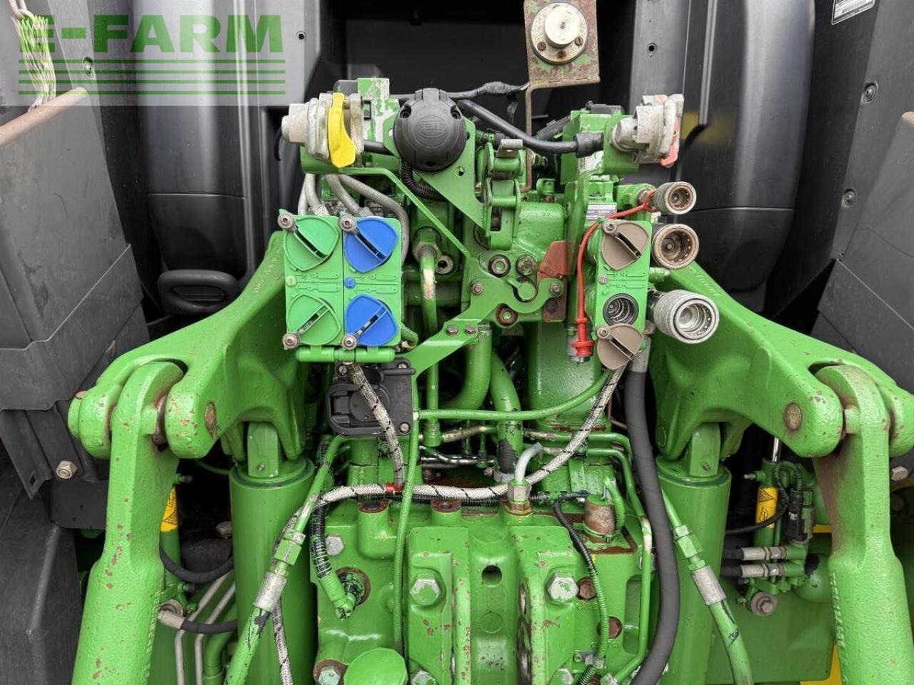 John Deere 6170 r autopowr - Трактор: слика 5 John Deere 6170 r autopowr - Трактор: слика 5