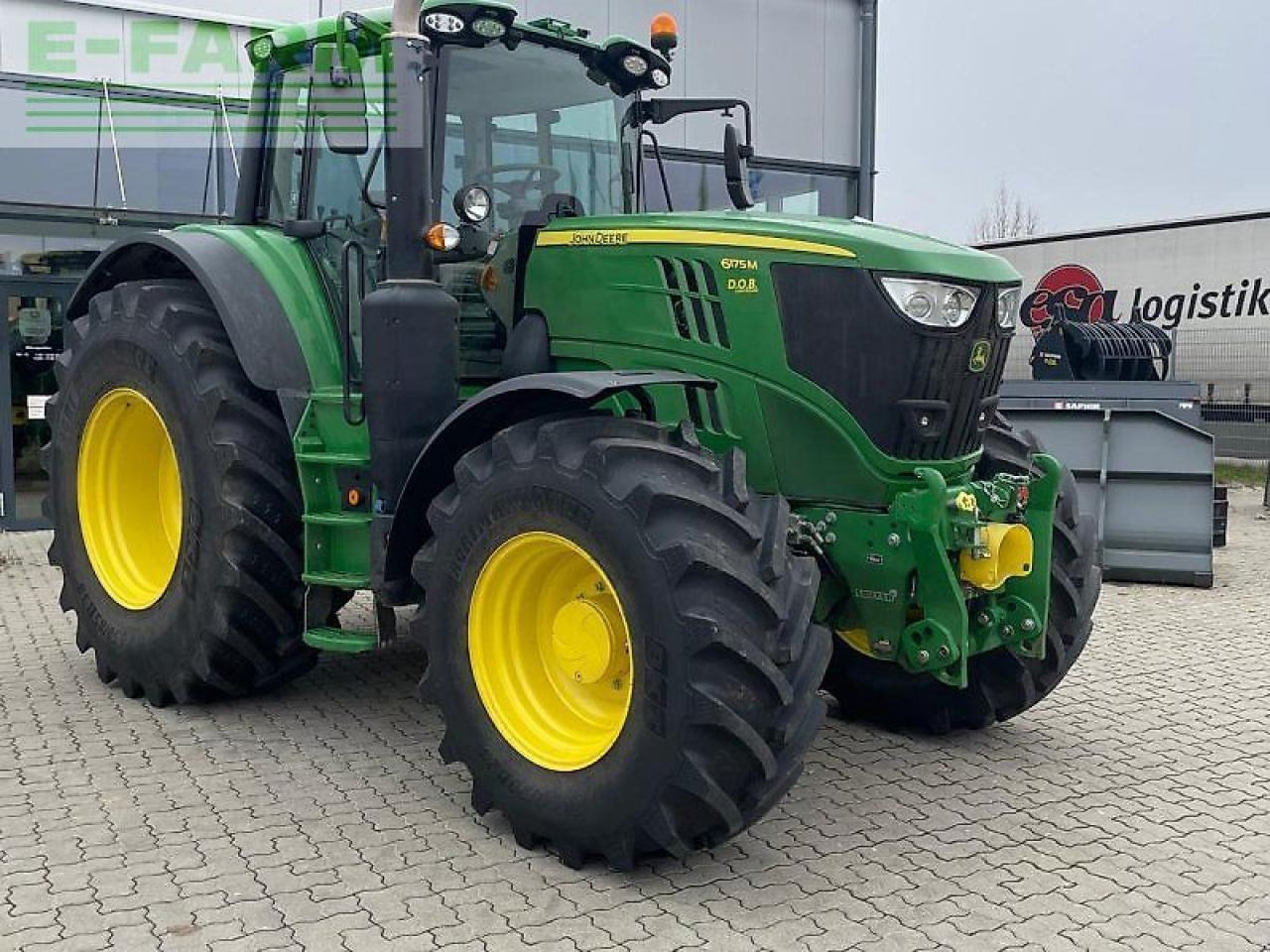 John Deere 6175m - Трактор: слика 1 John Deere 6175m - Трактор: слика 1
