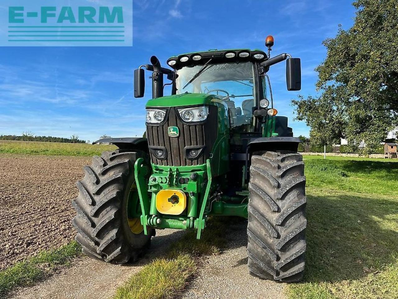 John Deere 6215r - Трактор: слика 2 John Deere 6215r - Трактор: слика 2