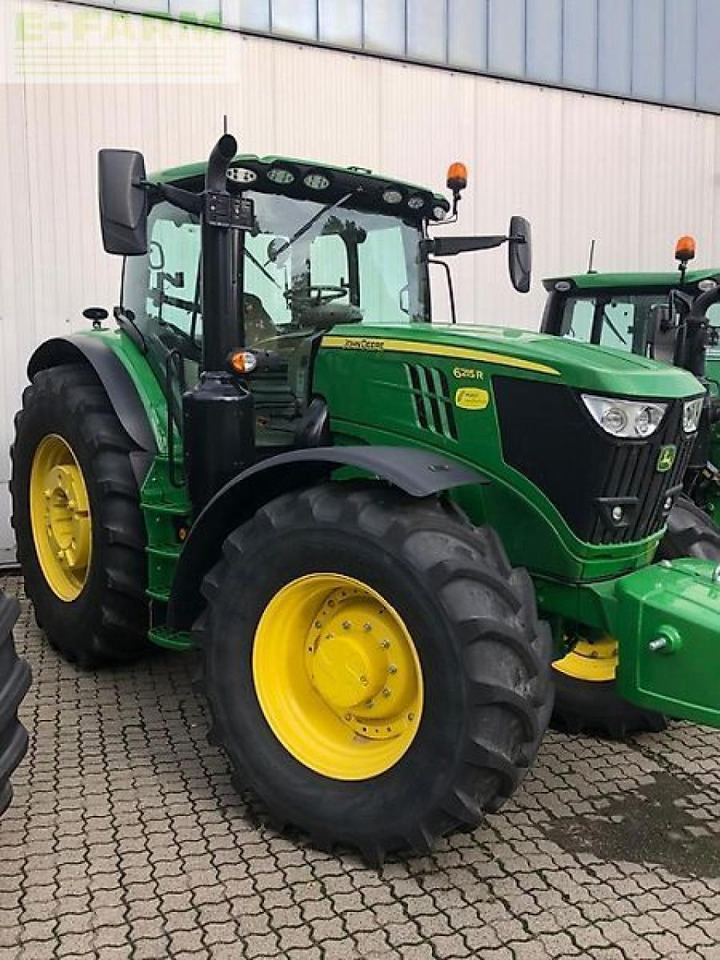 John Deere 6215r - Трактор: слика 1 John Deere 6215r - Трактор: слика 1