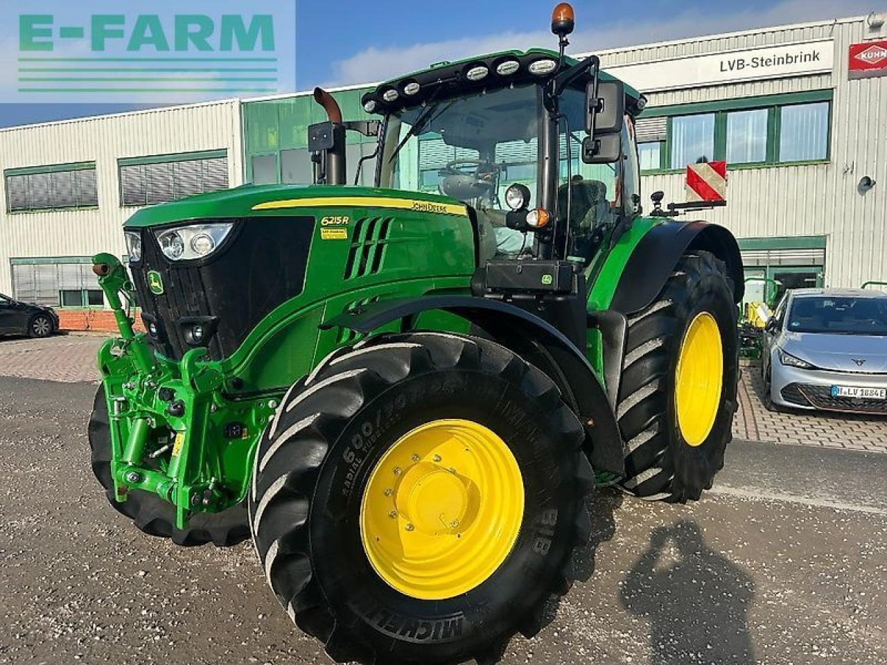 John Deere 6215r - Трактор: слика 1 John Deere 6215r - Трактор: слика 1
