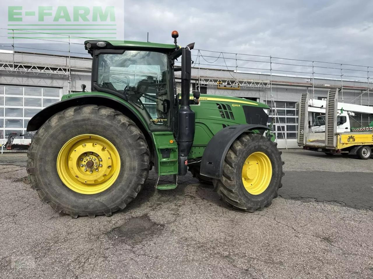 John Deere 6215r - Трактор: слика 4 John Deere 6215r - Трактор: слика 4
