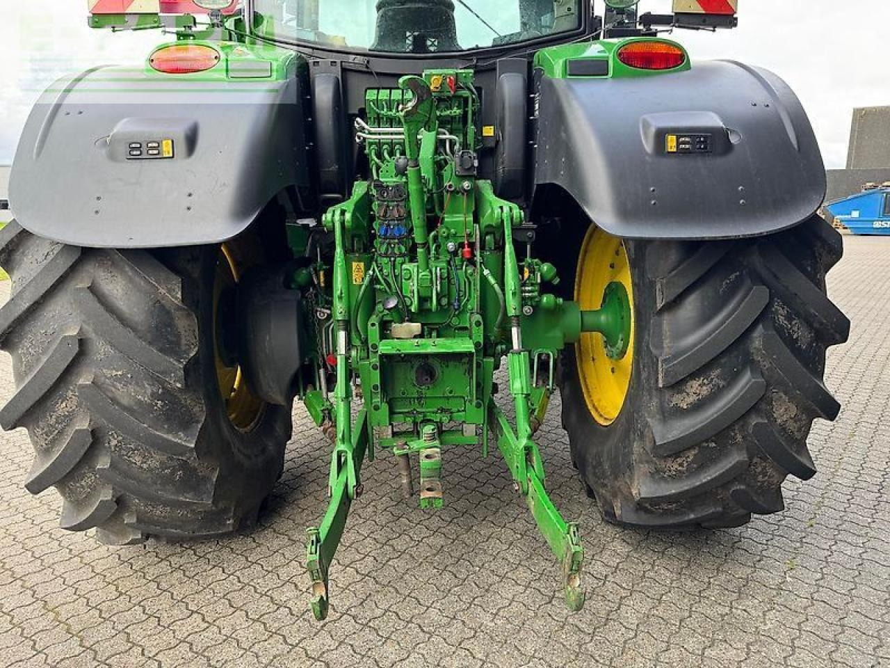 John Deere 6215r - Трактор: слика 2 John Deere 6215r - Трактор: слика 2