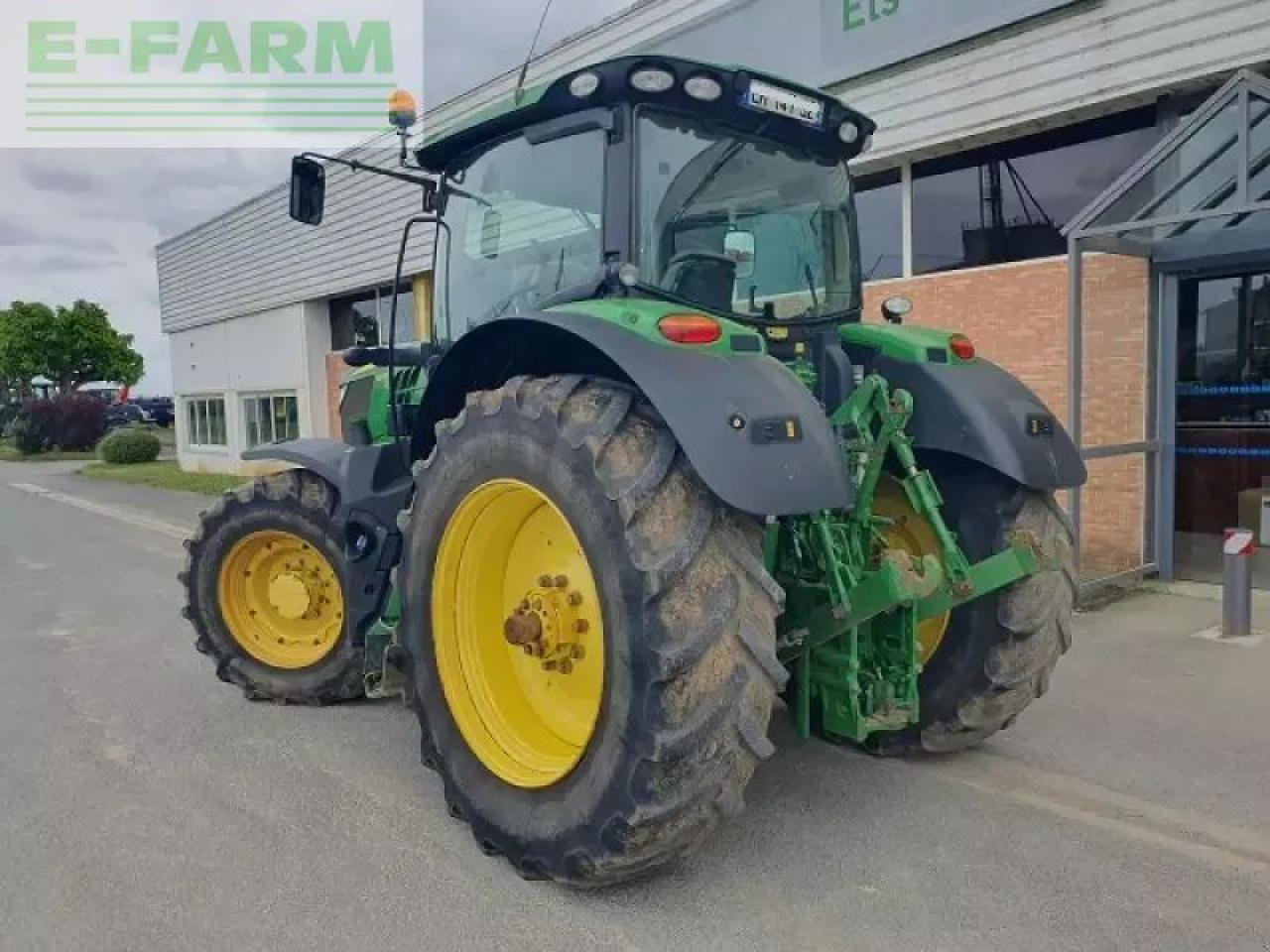 John Deere 6215r - Трактор: слика 4 John Deere 6215r - Трактор: слика 4