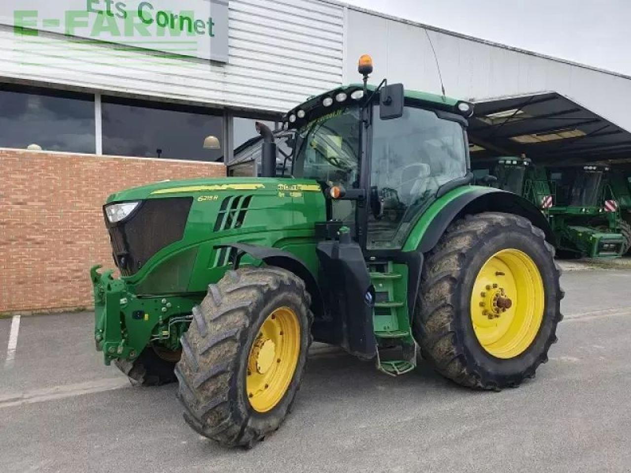 John Deere 6215r - Трактор: слика 1 John Deere 6215r - Трактор: слика 1