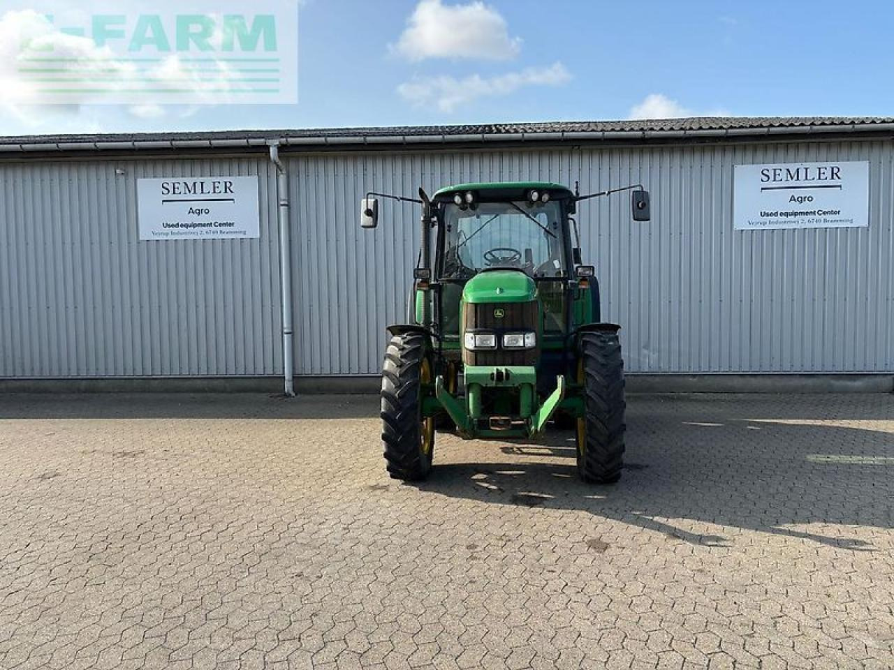 John Deere 6420 - Трактор: слика 2 John Deere 6420 - Трактор: слика 2