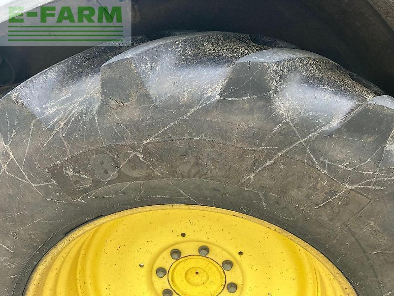 John Deere 6810 - Трактор: слика 3 John Deere 6810 - Трактор: слика 3