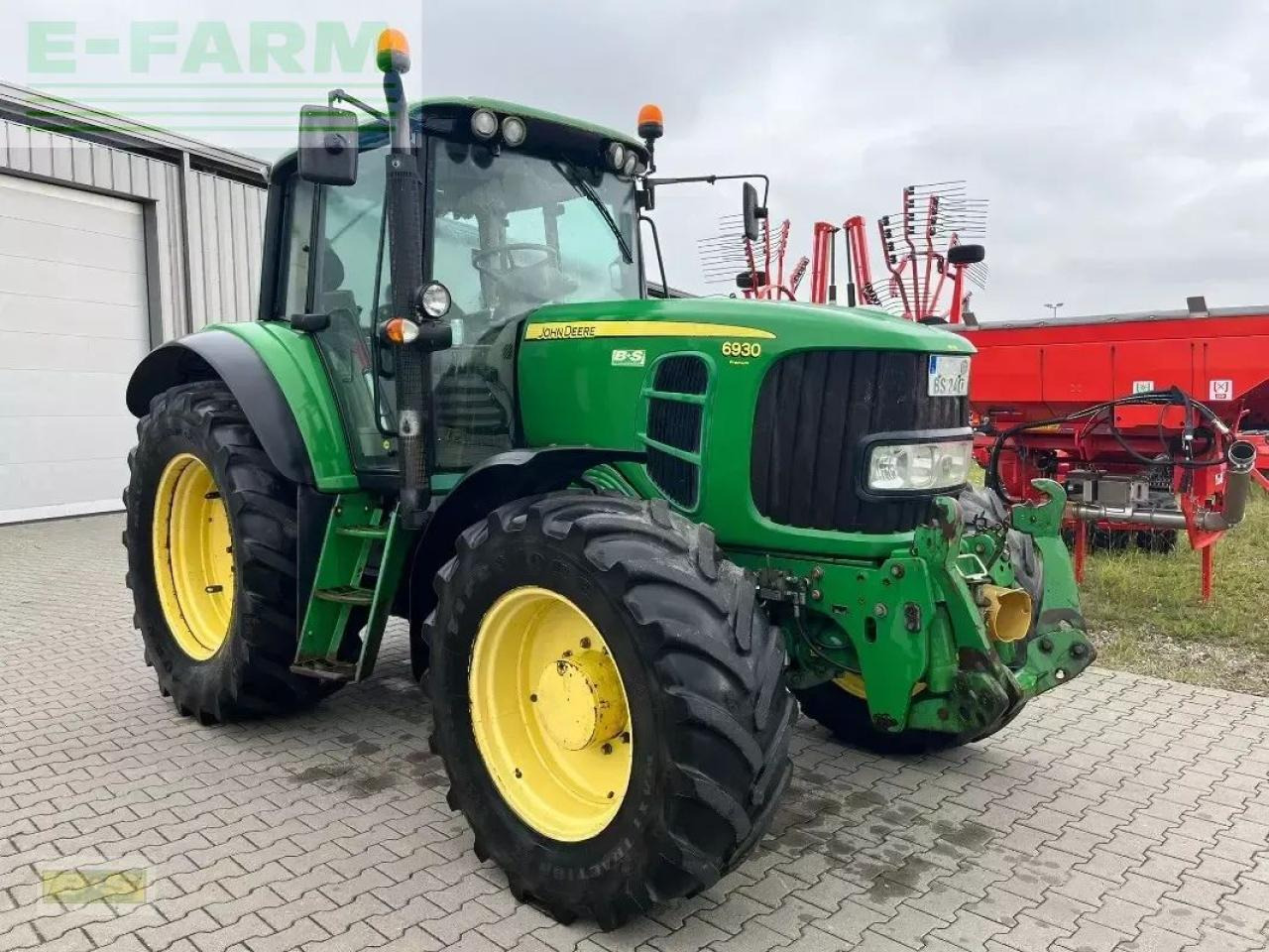 John Deere 6930 premium - Трактор: слика 4 John Deere 6930 premium - Трактор: слика 4
