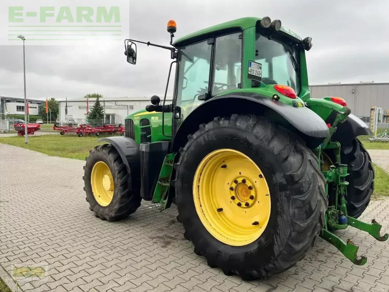 John Deere 6930 premium - Трактор: слика 2 John Deere 6930 premium - Трактор: слика 2