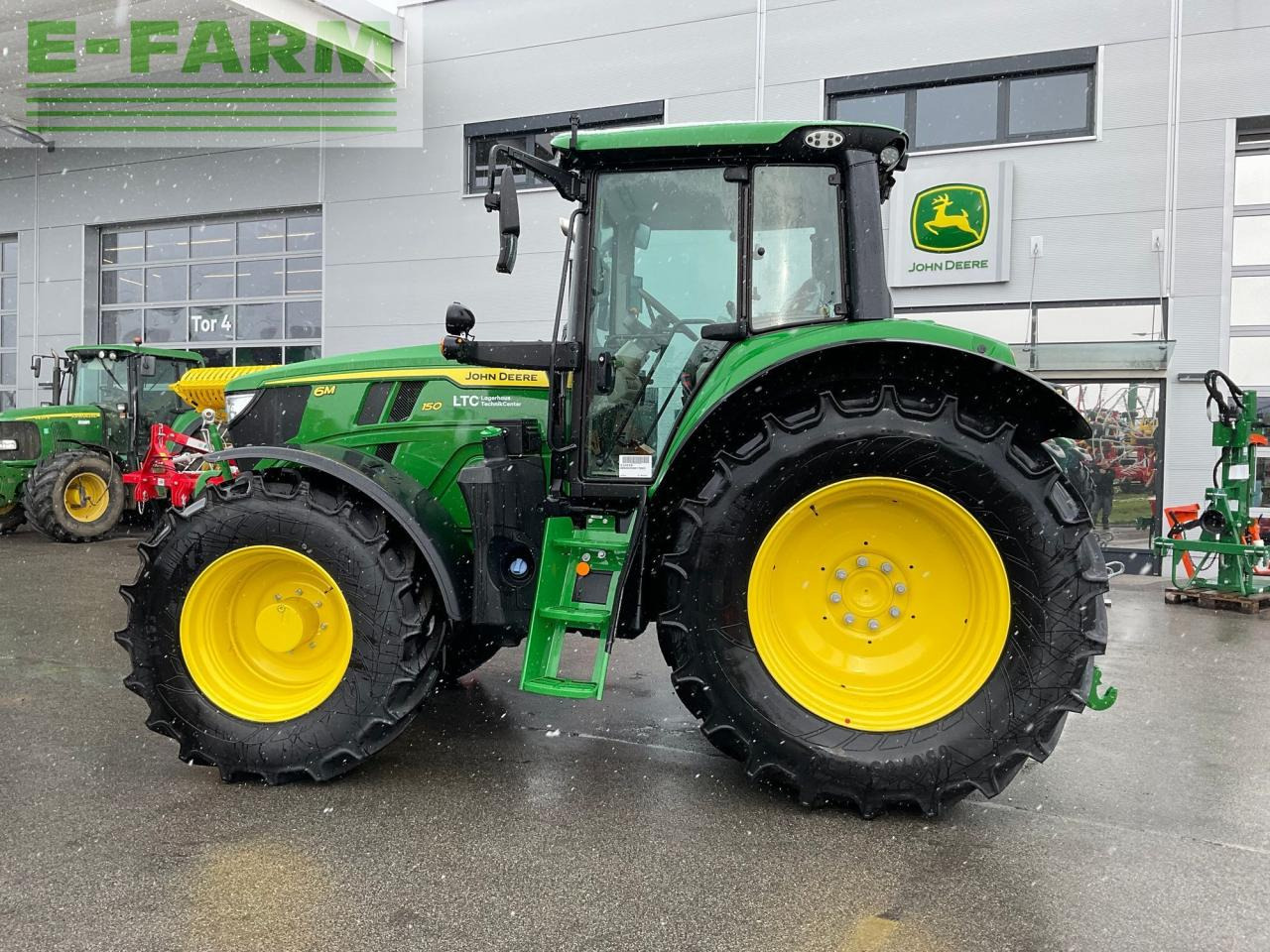 John Deere 6M 150 - Трактор: слика 2 John Deere 6M 150 - Трактор: слика 2