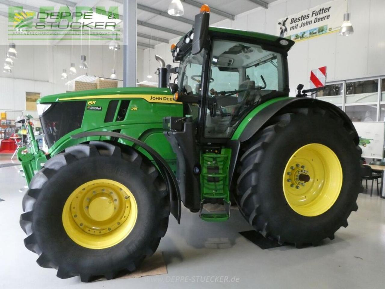 John Deere 6r 215 - Трактор: слика 5 John Deere 6r 215 - Трактор: слика 5