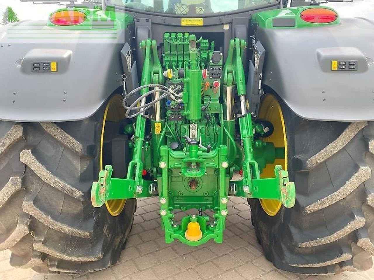 John Deere 6r215 - Трактор: слика 5 John Deere 6r215 - Трактор: слика 5