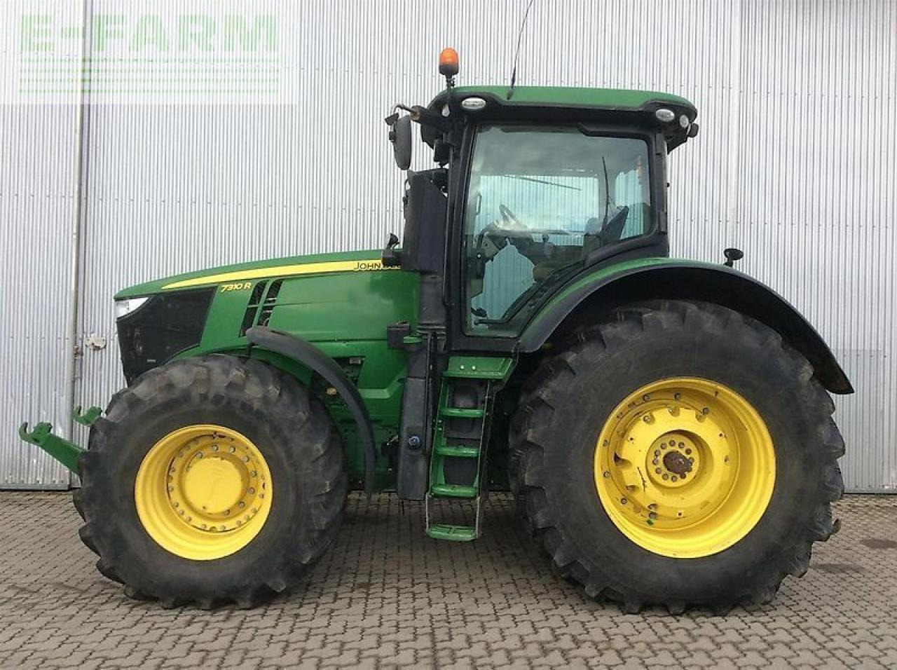 John Deere 7310 r - Трактор: слика 2 John Deere 7310 r - Трактор: слика 2