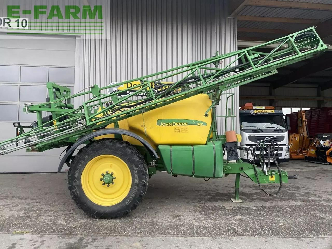 John Deere 740 - 28 m - Стазен распрскувач: слика 2 John Deere 740 - 28 m - Стазен распрскувач: слика 2